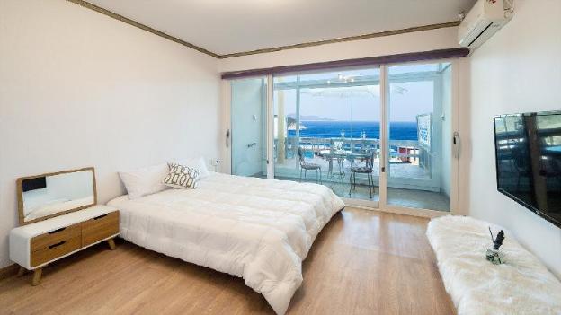 geoje amor family pension