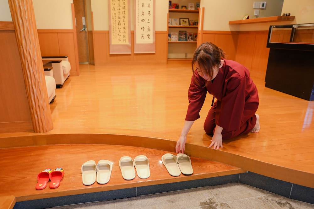 ajisai onsen ryokan