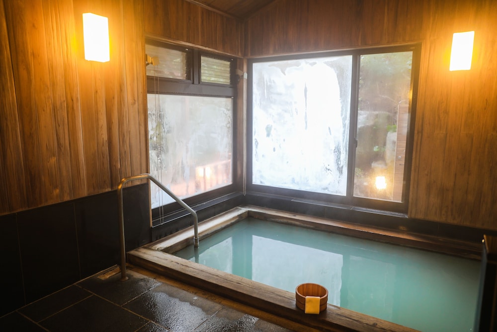 ajisai onsen ryokan