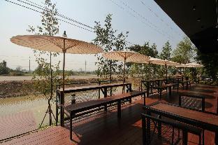 rock and loft cafe and resort chiang mai