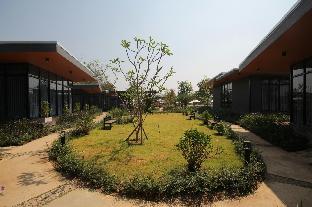 rock and loft cafe and resort chiang mai