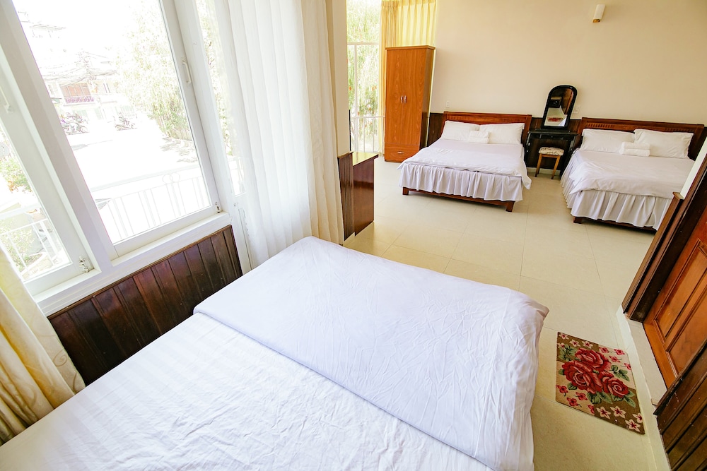de roes hotel dalat