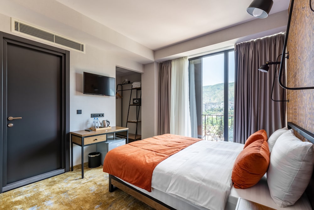 biography design tbilisi