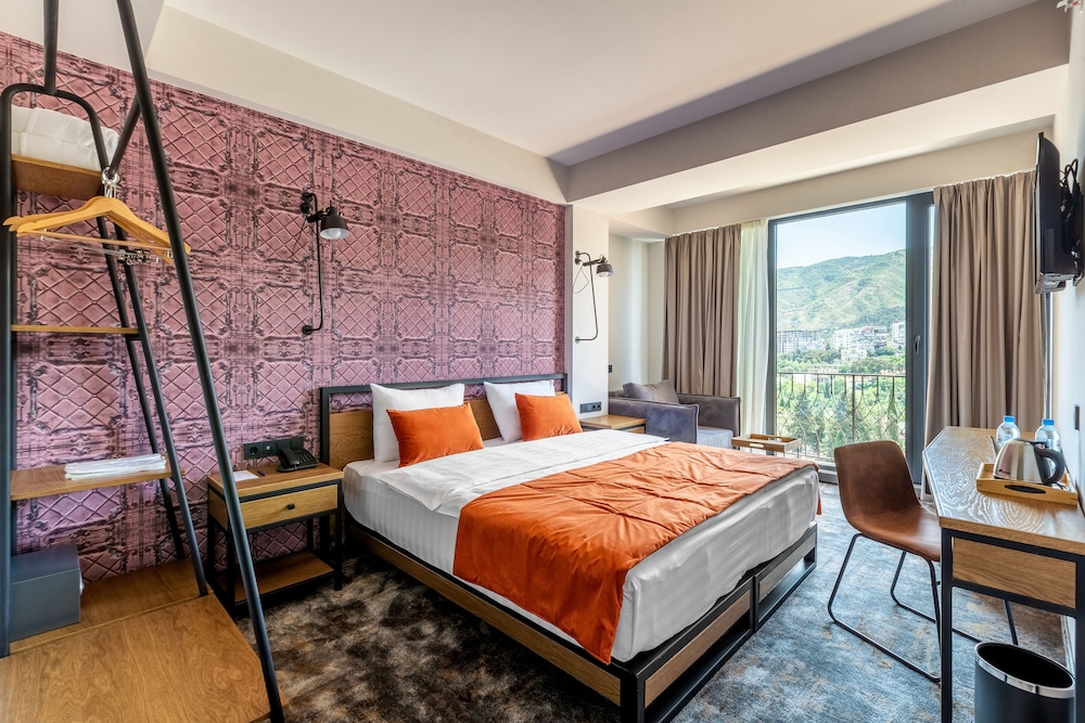 biography design tbilisi