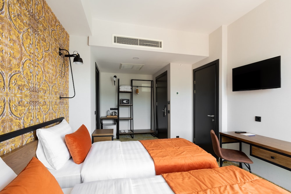 biography design tbilisi