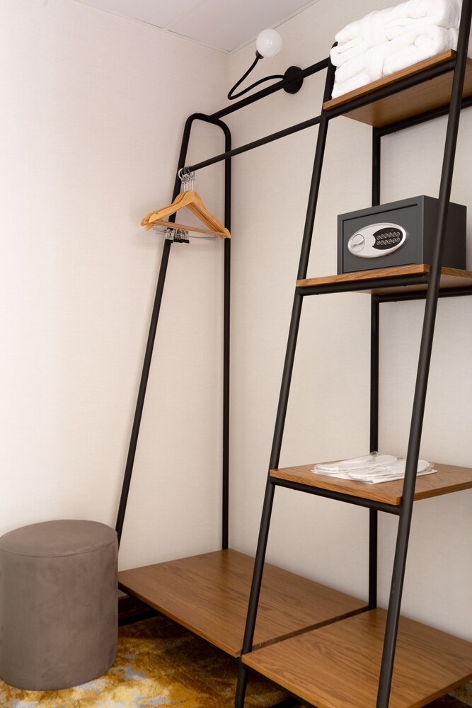 biography design tbilisi