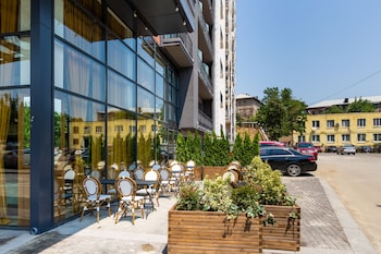 biography design tbilisi