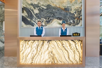 calix hotel