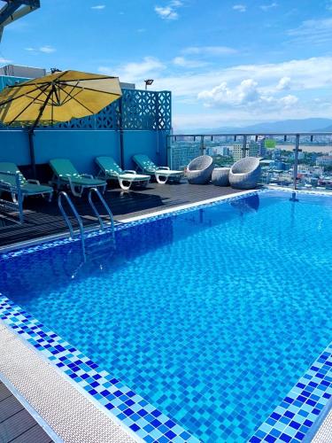 calix hotel