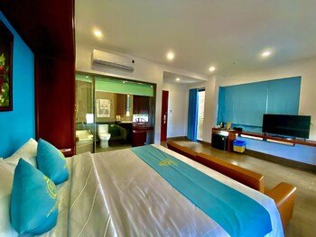 royal khanh hotel