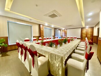 royal khanh hotel