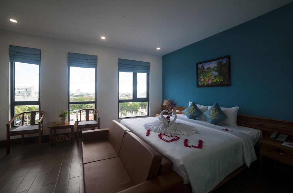 royal khanh hotel