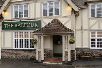 balfour arms