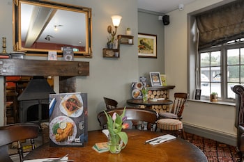 balfour arms