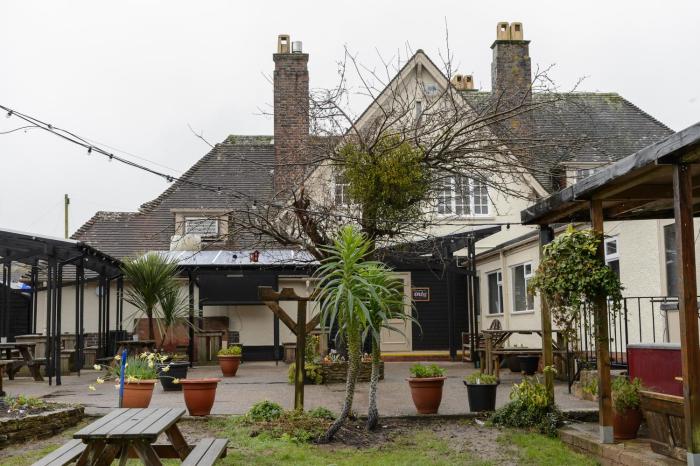 balfour arms