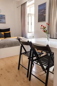 Cukrarna Hostel,Medvode>>Kranj,2 star