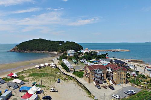 taean hakampohaneul pension