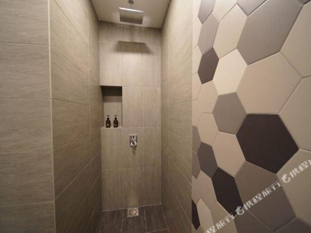 ceylonz seasonal suites