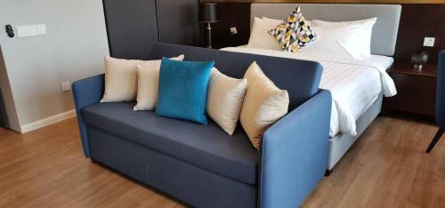 ceylonz seasonal suites