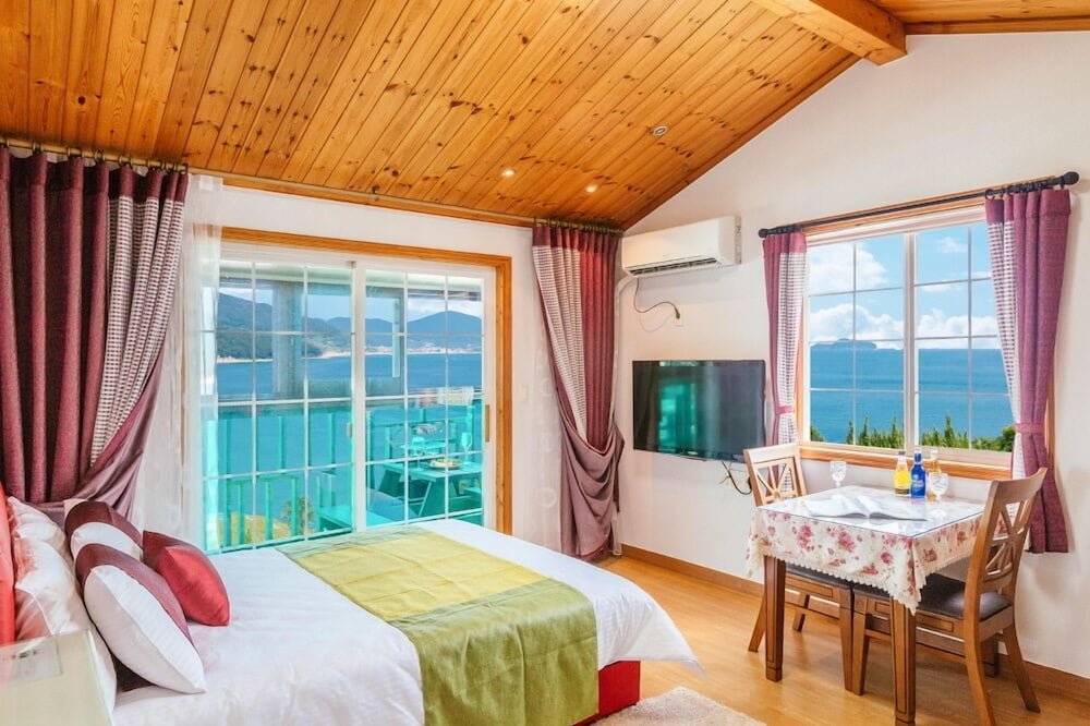 gaejul trip pension
