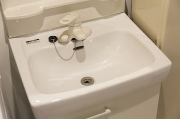 laffitte hirai condominium hotel