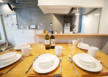 laffitte hirai condominium hotel