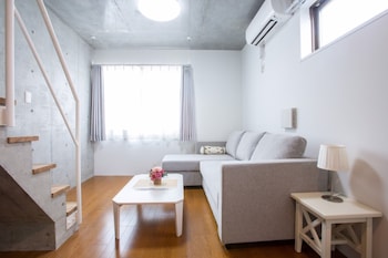 laffitte hirai condominium hotel