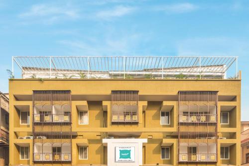 The Hideaway Bedzzz Varanasi,Near Pdr Mall, Ramapura Luxa, Varanasi,2 star