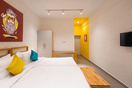 the hideaway bedzzz varanasi