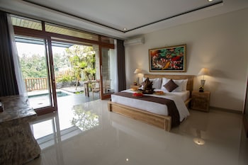 ubud paras villa