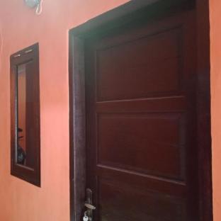 spot on 2831 pondok orange family