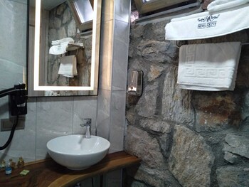 demirkoy