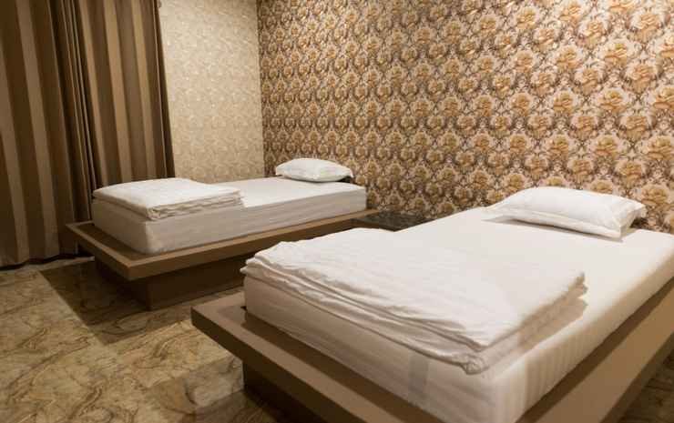 hotel raja akas