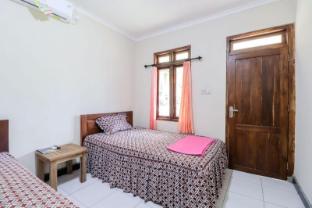 rock garden homestay and resto