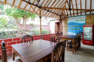 rock garden homestay and resto