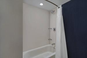 fairfield inn and suites by marriott mansfield