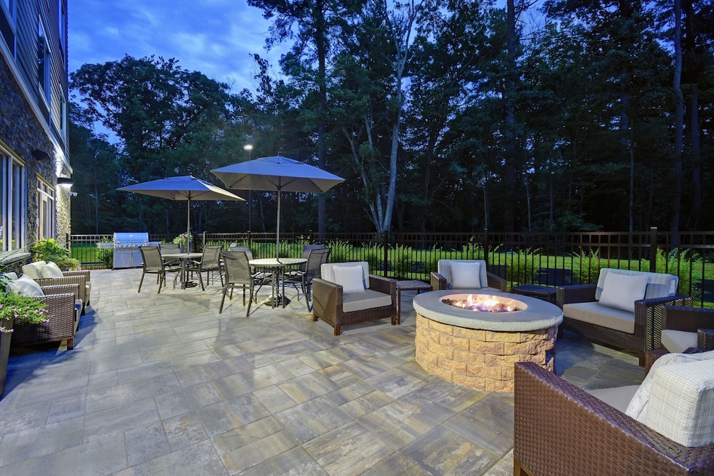 fairfield inn and suites by marriott mansfield