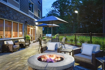 fairfield inn and suites by marriott mansfield