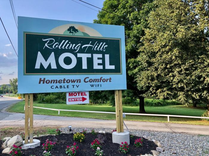 rolling hills motel