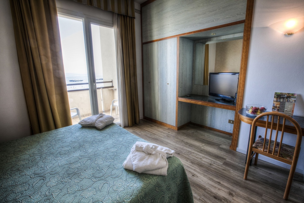 hotel life