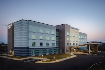fairfield inn and suites by marriott knoxville northwest
