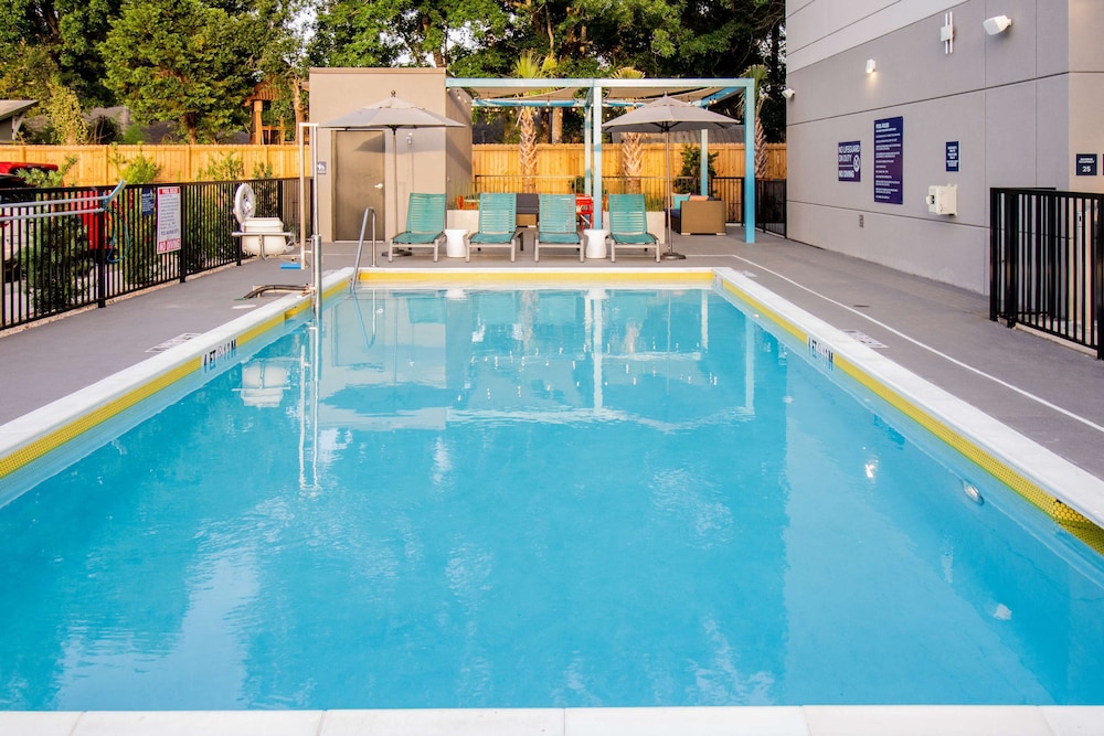 Tru By Hilton Niceville, Fl,Niceville>>Miramar Beach,3 star