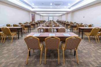 favehotel bitung