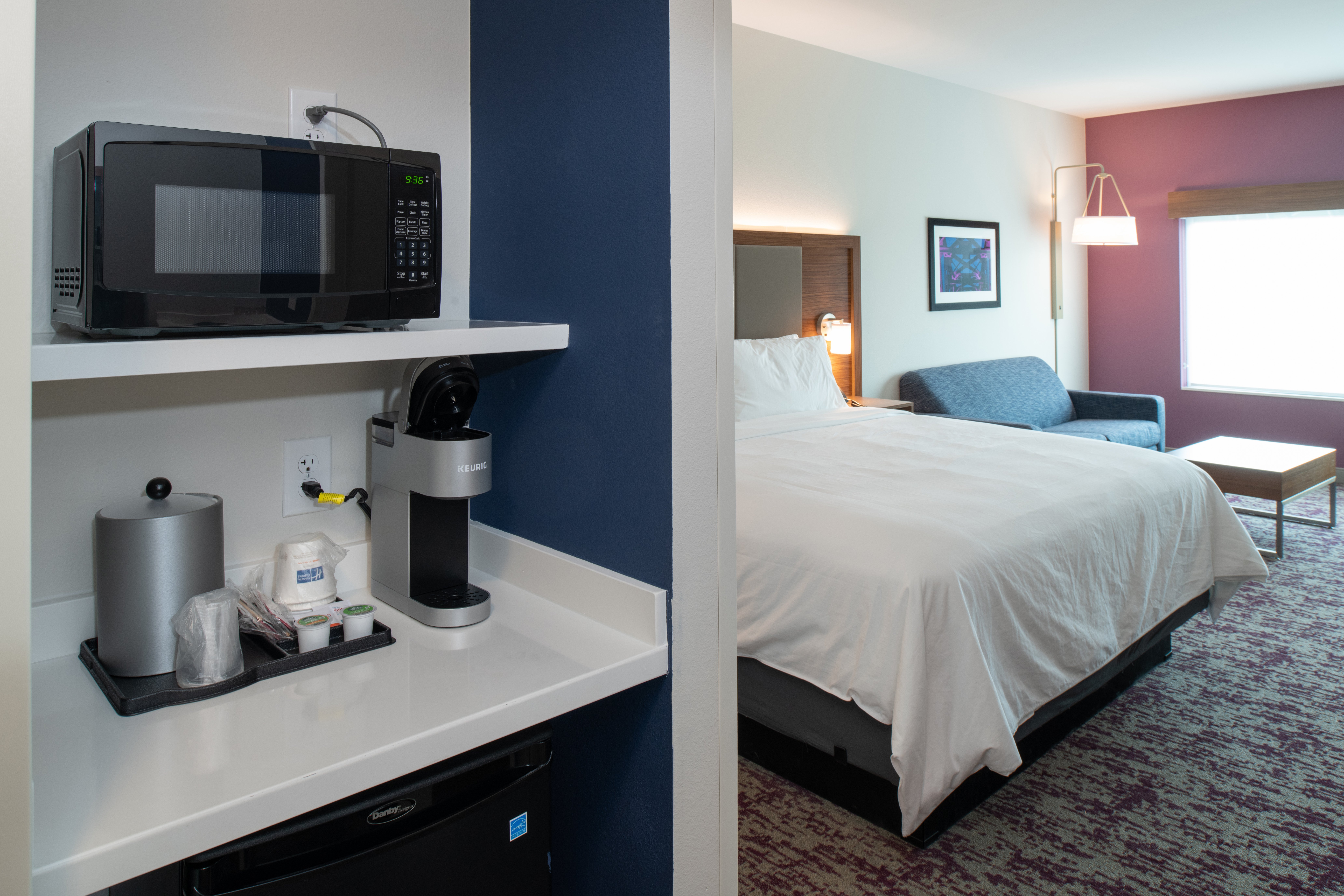 holiday inn express and suites little rock downtown