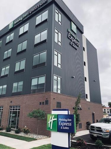 holiday inn express and suites little rock downtown