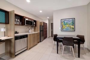 home2 suites by hilton bryant ar
