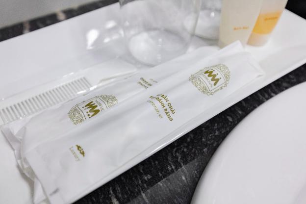 airport classic hotel and travel