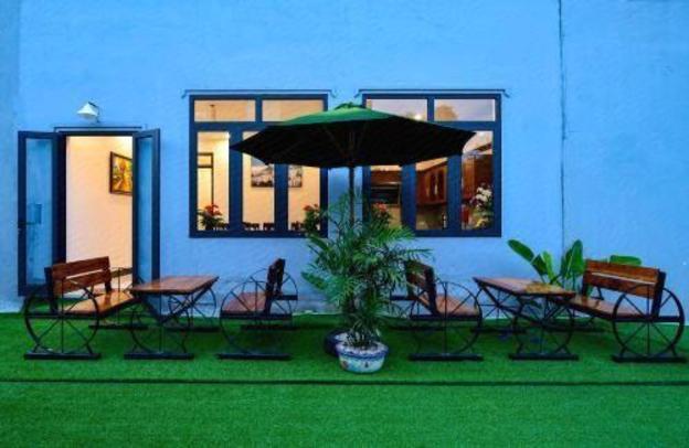 airport classic hotel and travel