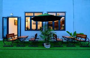 airport classic hotel and travel