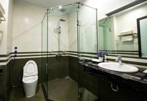 airport classic hotel and travel